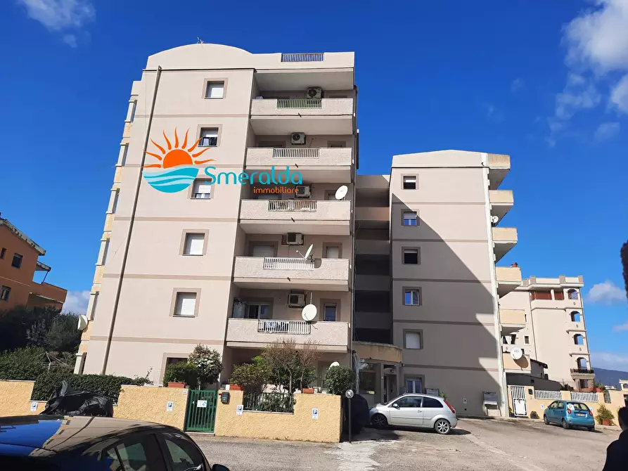 Immagine 25 di Appartamento in vendita  in via Latina a Olbia