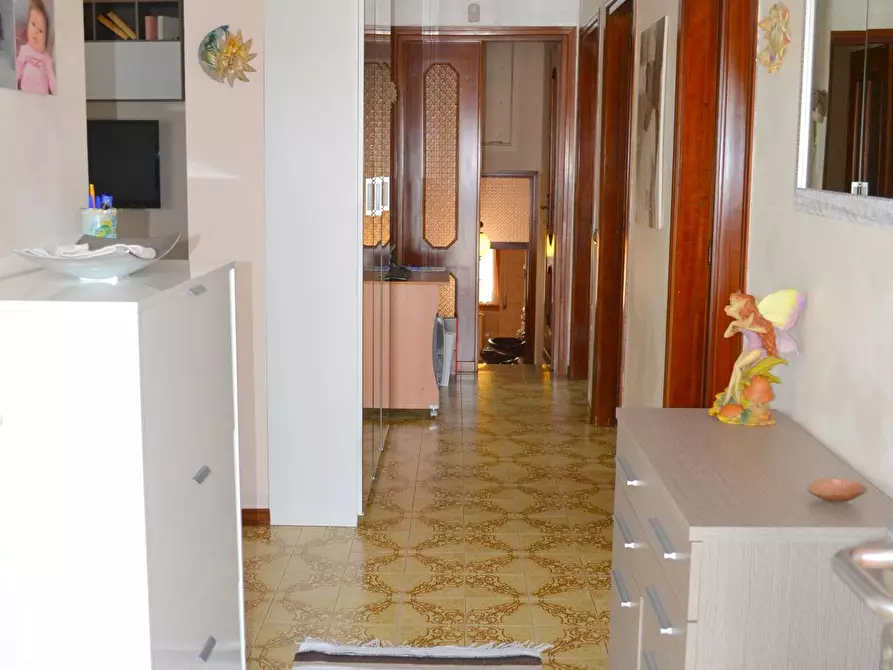 Immagine 17 di Villa in vendita  in via bustigatti a Capriate San Gervasio