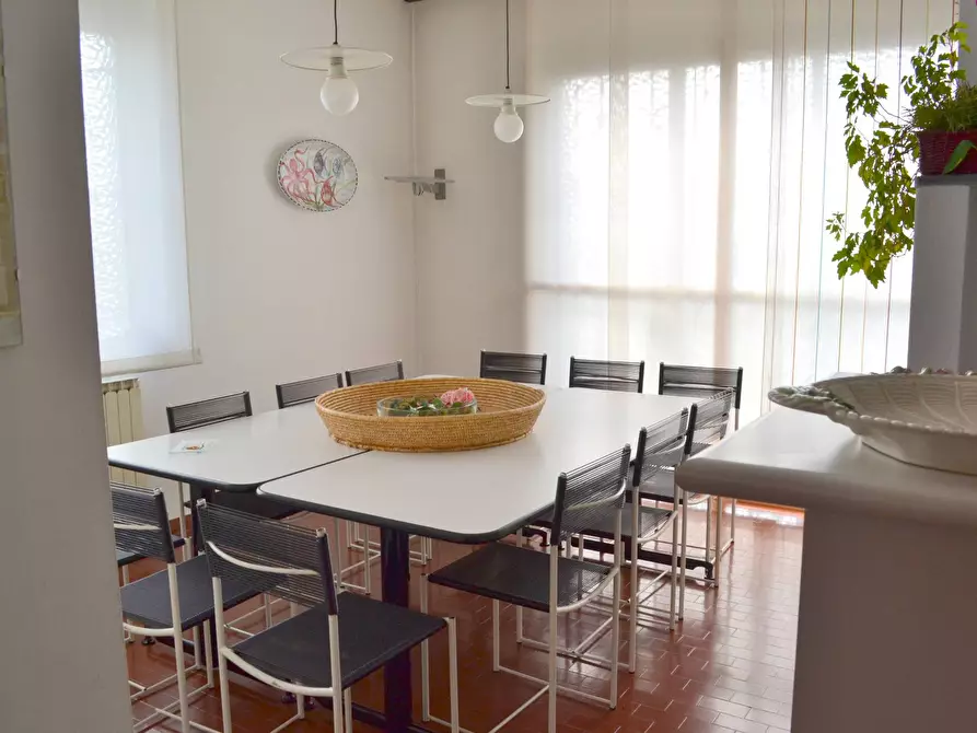 Immagine 30 di Villa in vendita  in via bustigatti a Capriate San Gervasio