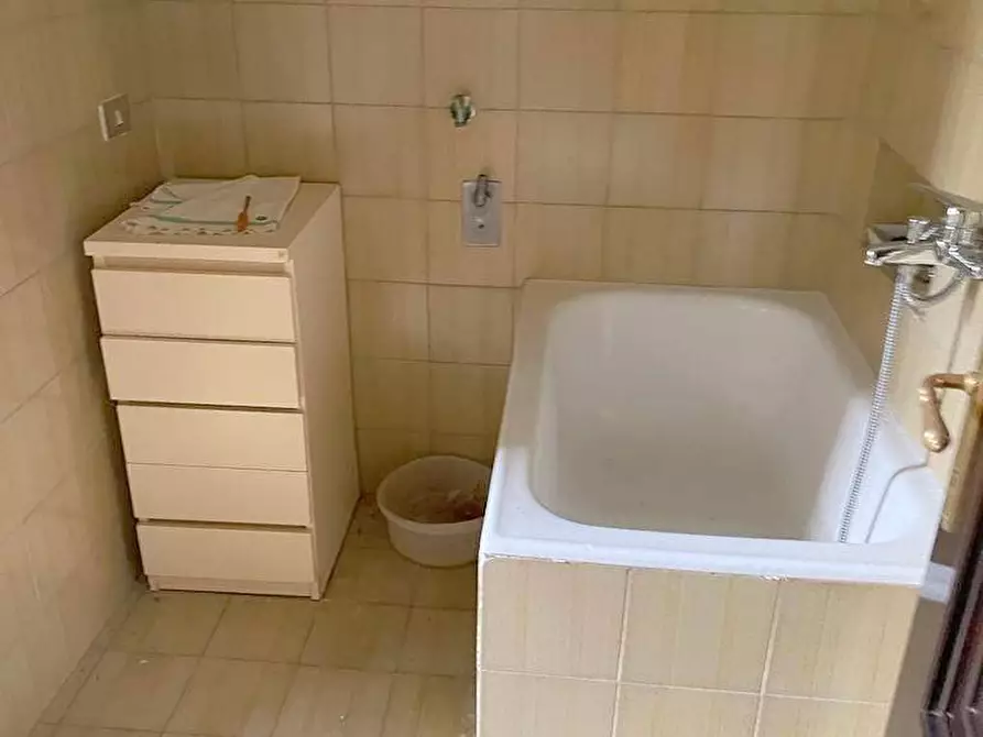 Immagine 22 di Villa in vendita  in via oratorio a Capriate San Gervasio