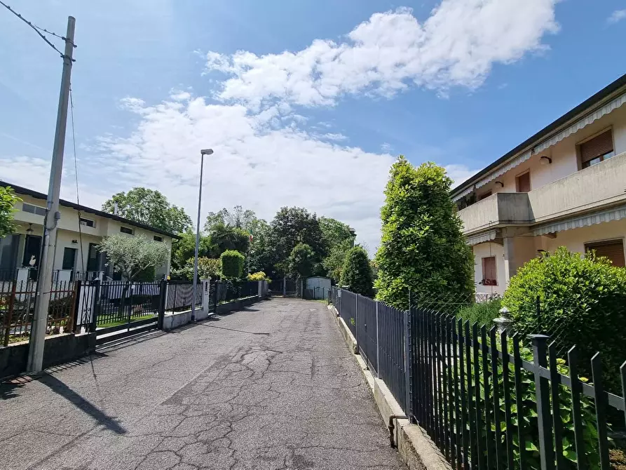 Immagine 2 di Terreno residenziale in vendita  in via buonarrotti a Osio Sopra
