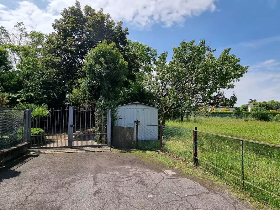 Immagine 5 di Terreno residenziale in vendita  in via buonarrotti a Osio Sopra