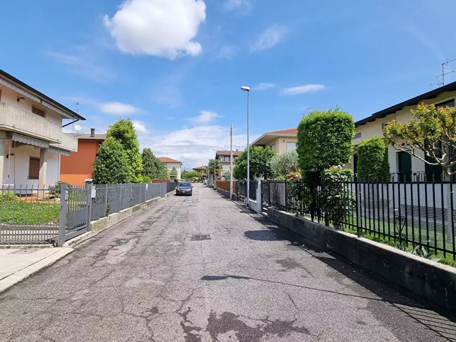 Immagine 7 di Terreno residenziale in vendita  in via buonarrotti a Osio Sopra