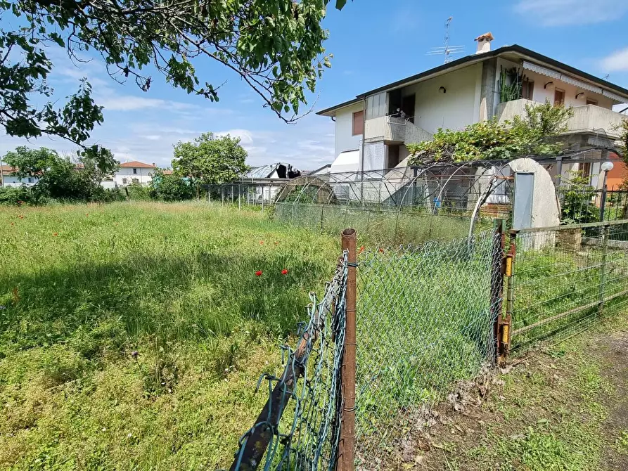 Immagine 10 di Terreno residenziale in vendita  in via buonarrotti a Osio Sopra