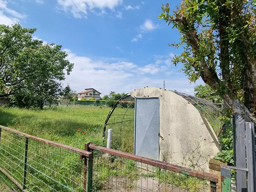 Immagine 24 di Terreno residenziale in vendita  in via buonarrotti a Osio Sopra