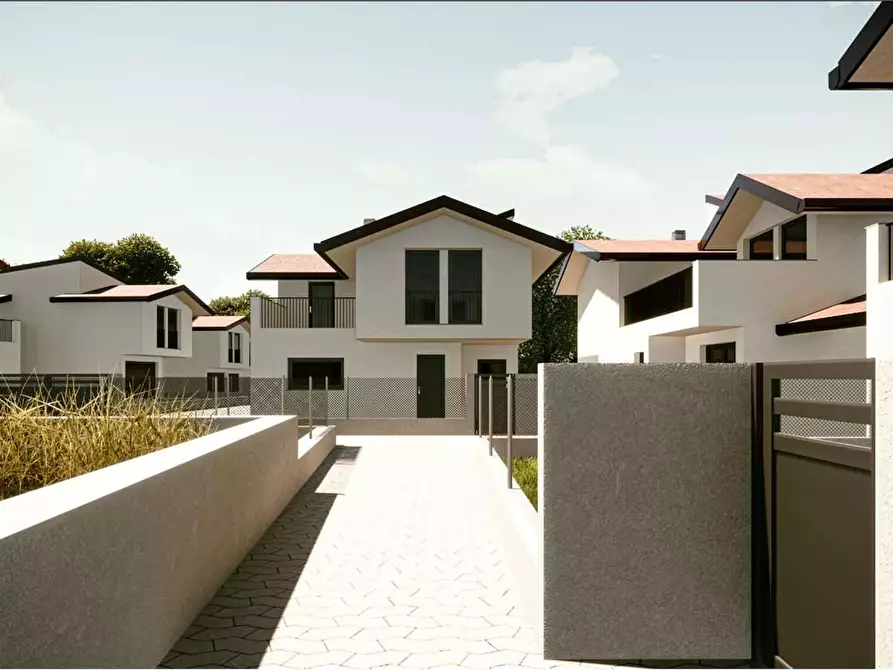 Immagine 3 di Terreno residenziale in vendita  in via trezzo a Vaprio D'adda