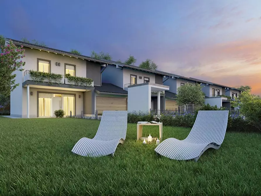 Immagine 10 di Terreno residenziale in vendita  in via trezzo a Vaprio D'adda