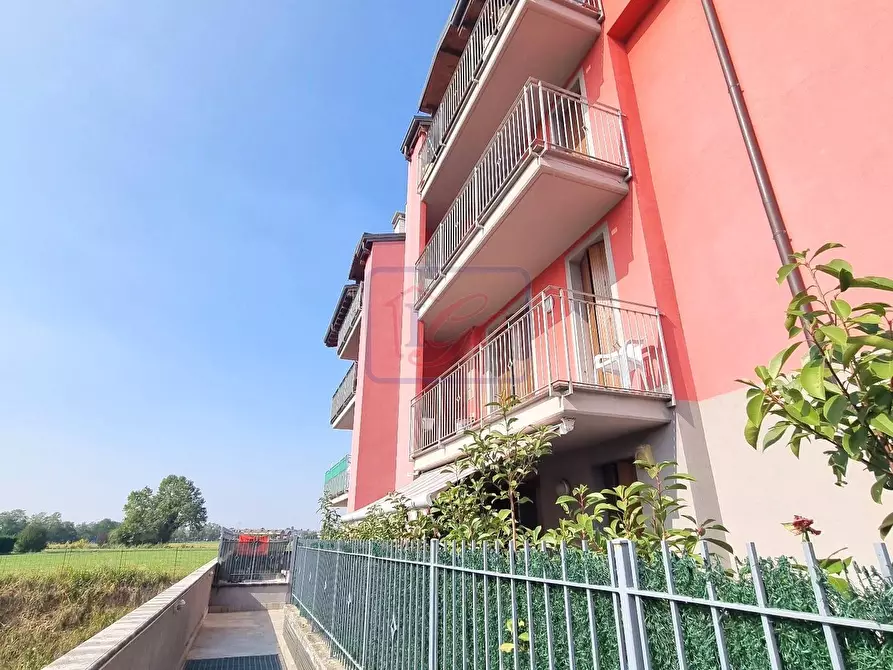 Immagine 3 di Appartamento in vendita  in via giuseppe di vittorio a Pozzo D'adda