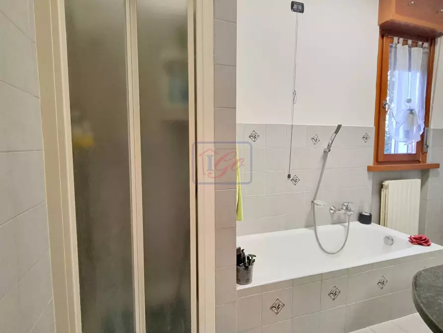 Immagine 21 di Appartamento in vendita  in via silvio pellico a Trezzo Sull'adda