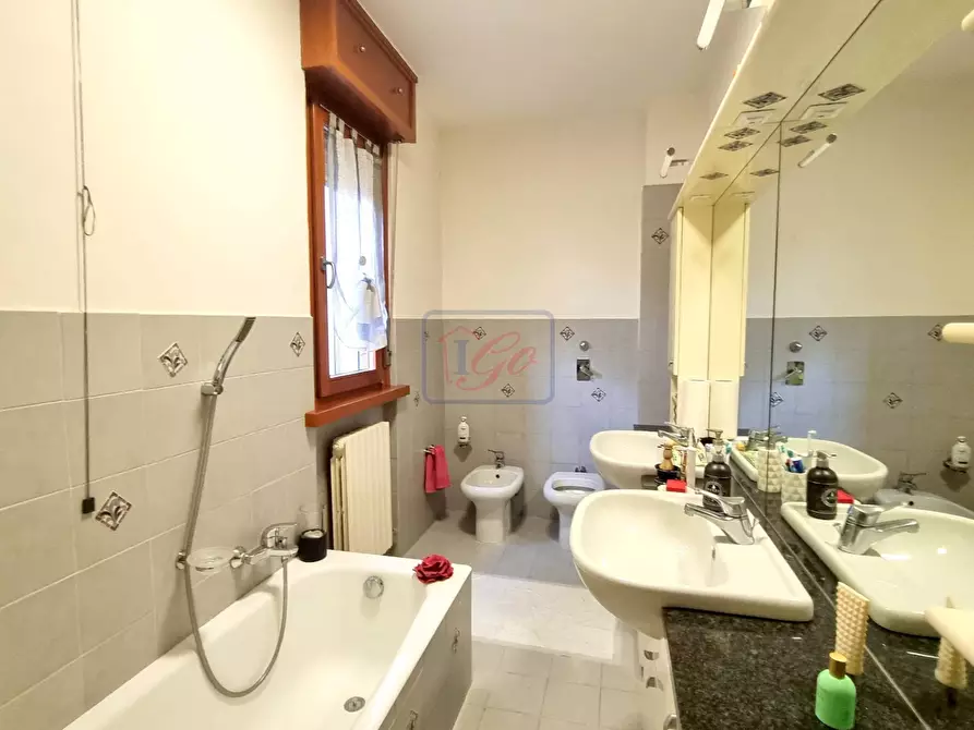 Immagine 22 di Appartamento in vendita  in via silvio pellico a Trezzo Sull'adda