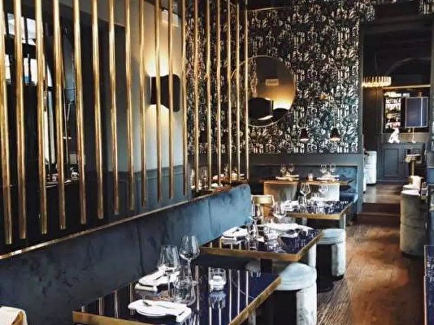 Immagine 3 di Locale commerciale in vendita  in via milano a Cassano D'adda