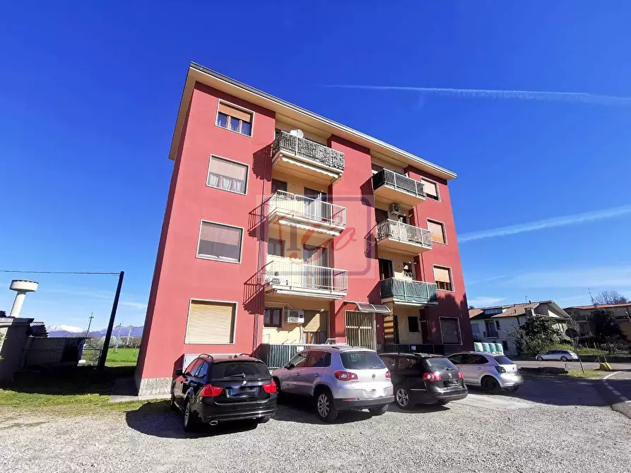 Immagine 1 di Appartamento in vendita  in Via Europa a Capriate San Gervasio