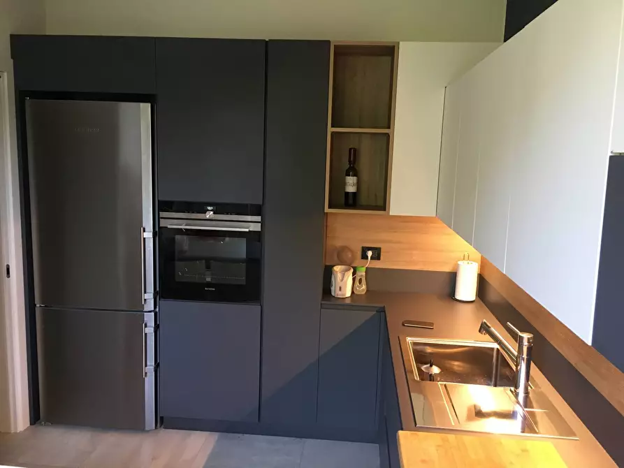 Immagine 17 di Villa in vendita  in va san francesco a Busnago