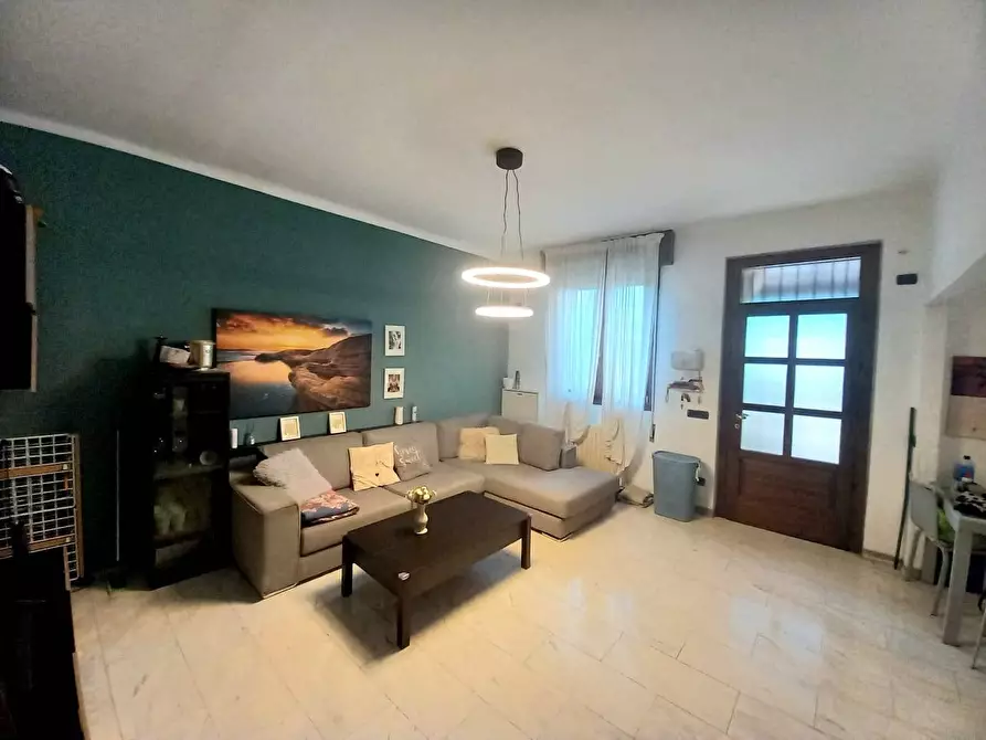 Immagine 8 di Casa indipendente in vendita  a Comazzo