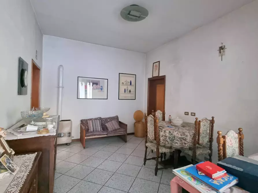 Immagine 22 di Appartamento in vendita  in via puccini a Ponte San Pietro