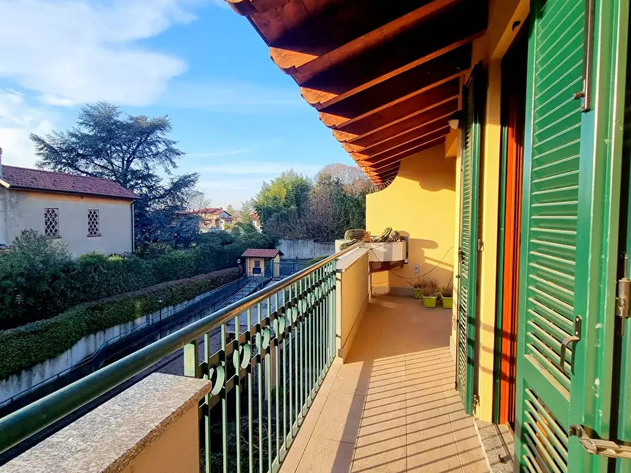 Immagine 28 di Casa bifamiliare in vendita  in via fratelli cervi a Cornate D'adda