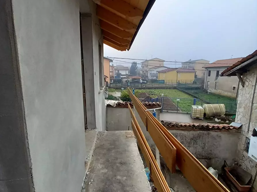 Immagine 2 di Appartamento in vendita  in bel gioioso a Busnago