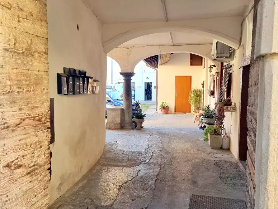 Immagine 23 di Casa semindipendente in vendita  in via trieste a Bonate Sotto