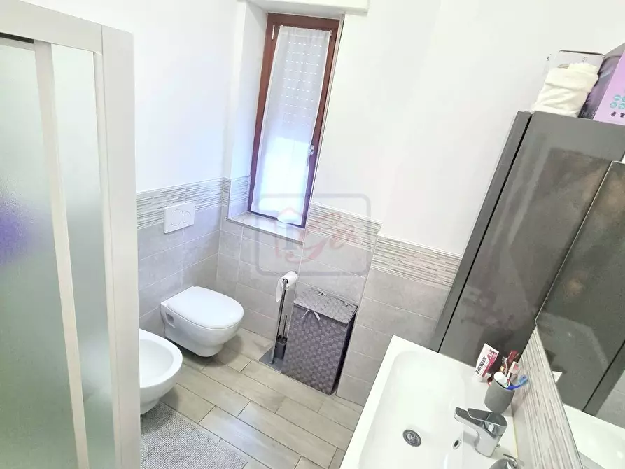 Immagine 10 di Appartamento in vendita  in via gramsci a Trezzo Sull'adda