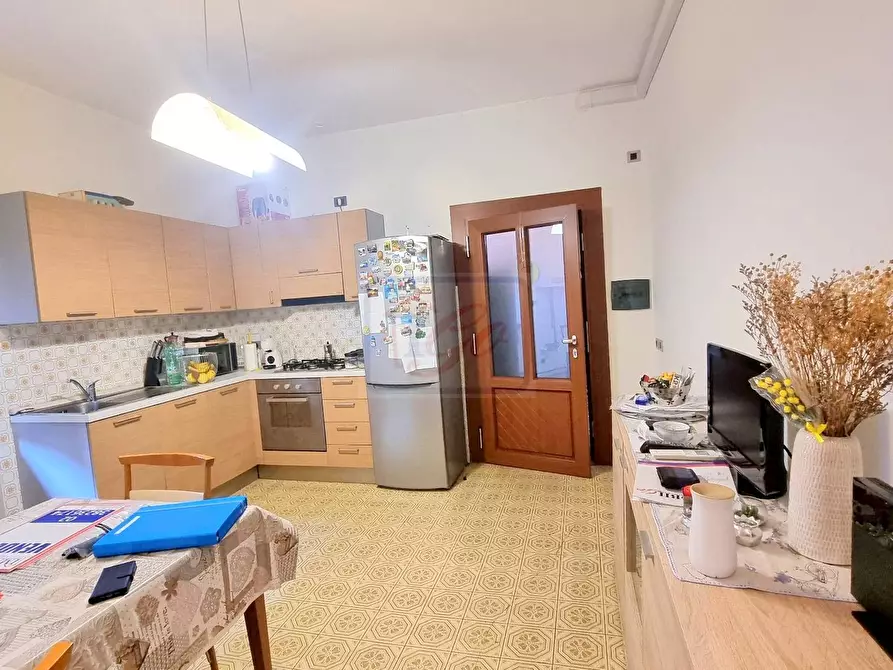 Immagine 5 di Appartamento in vendita  in via gramsci a Trezzo Sull'adda