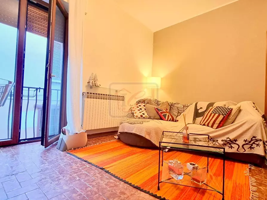 Immagine 2 di Appartamento in vendita  in via gramsci a Trezzo Sull'adda