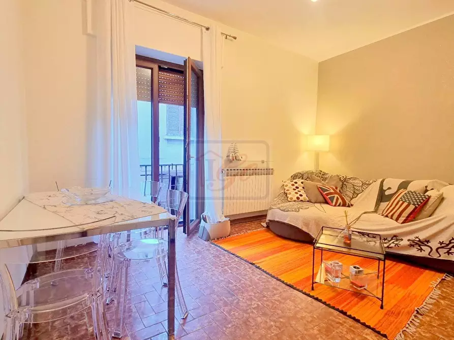 Immagine 3 di Appartamento in vendita  in via gramsci a Trezzo Sull'adda