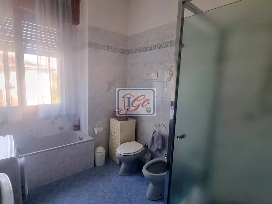 Immagine 26 di Villa in vendita  in via per grezzago a Vaprio D'adda