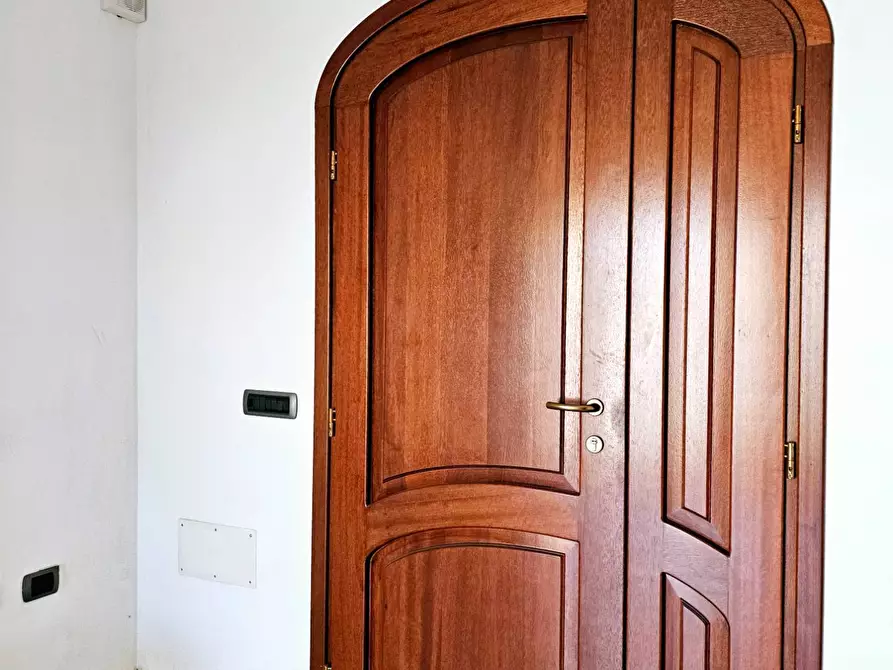 Immagine 5 di Casa indipendente in vendita  in via Baronia a Assemini