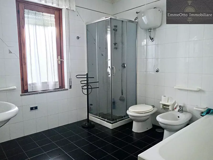 Immagine 15 di Appartamento in affitto  in via custoza a Selargius