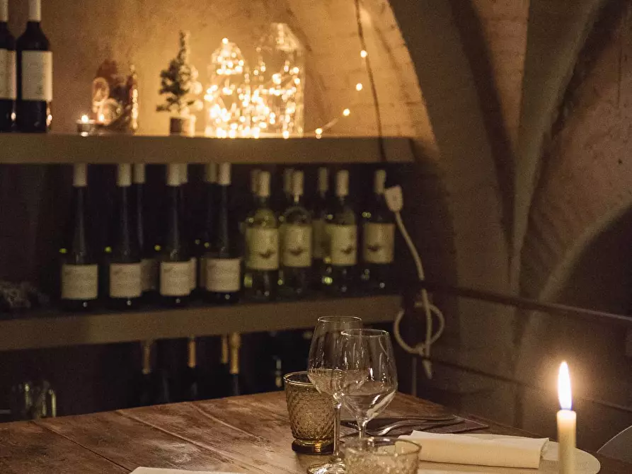 Immagine 6 di Locale commerciale in vendita  a Buti