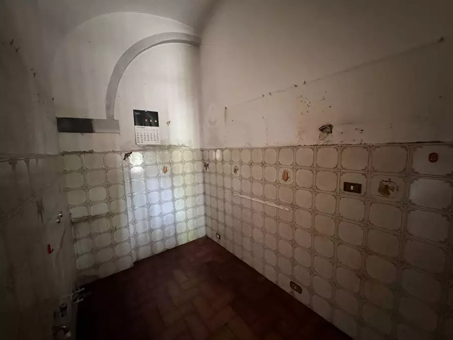 Immagine 17 di Appartamento in vendita  a Vicopisano