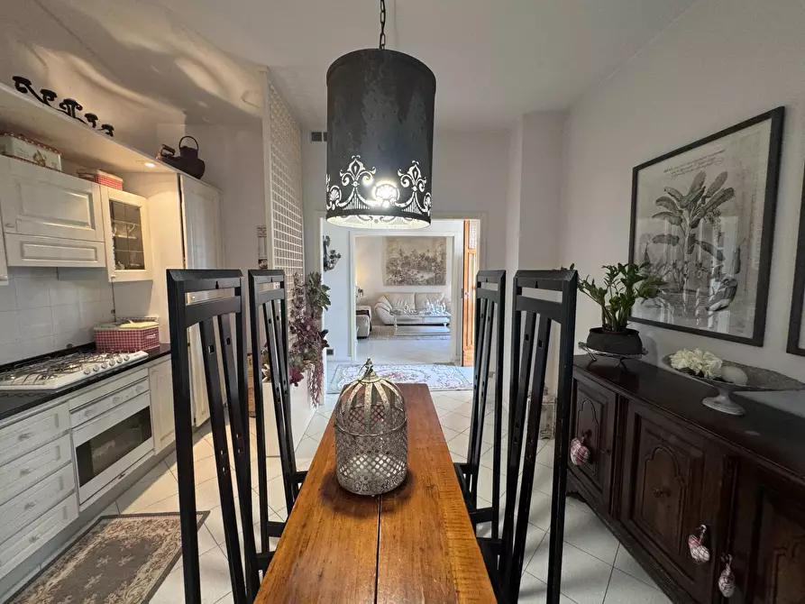 Immagine 30 di Casa indipendente in vendita  a Santa Maria A Monte