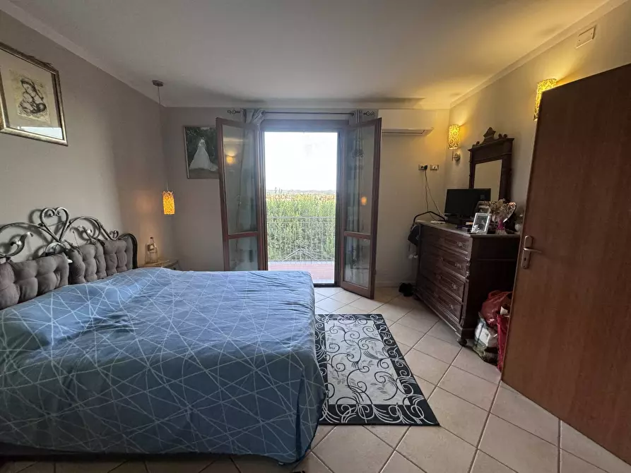 Immagine 9 di Casa indipendente in vendita  a Santa Maria A Monte