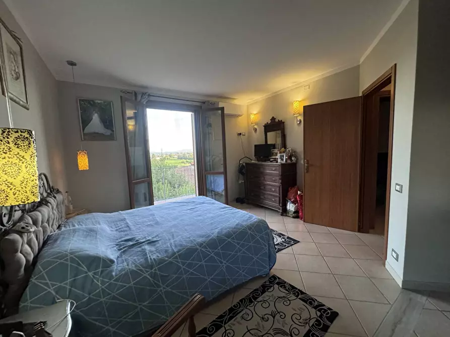 Immagine 11 di Casa indipendente in vendita  a Santa Maria A Monte