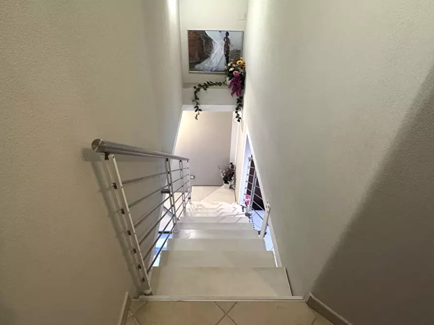 Immagine 15 di Casa indipendente in vendita  a Santa Maria A Monte