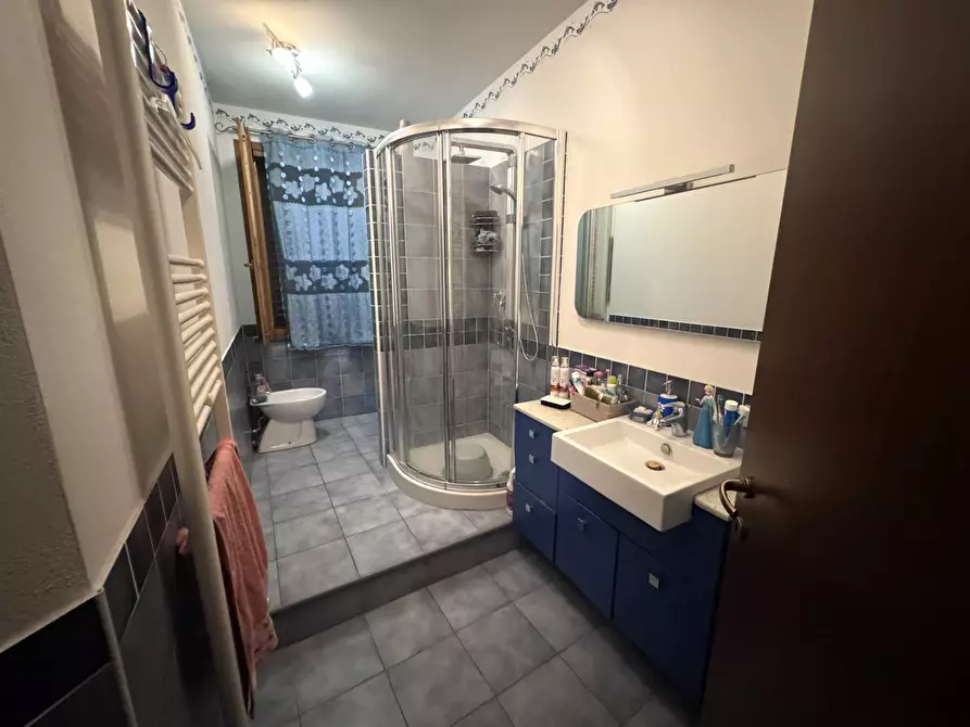 Immagine 27 di Casa indipendente in vendita  a Santa Maria A Monte