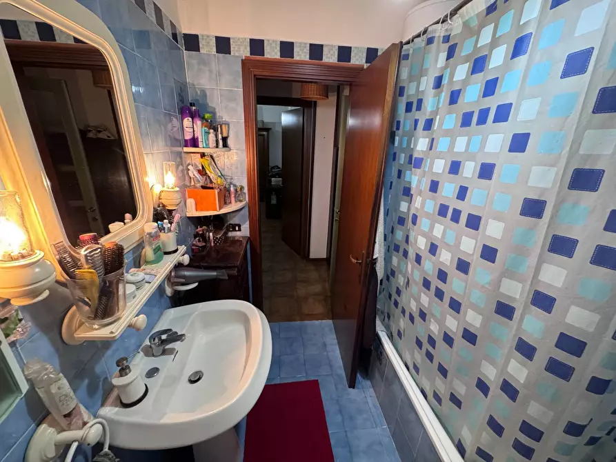 Immagine 19 di Appartamento in vendita  in VIA ALESSANDRINI a Cascina