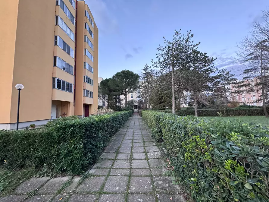 Immagine 27 di Appartamento in vendita  in VIA ALESSANDRINI a Cascina