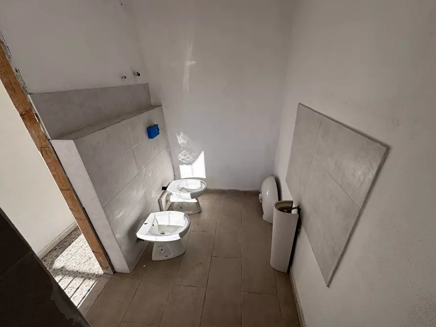 Immagine 17 di Appartamento in vendita  a Pontedera