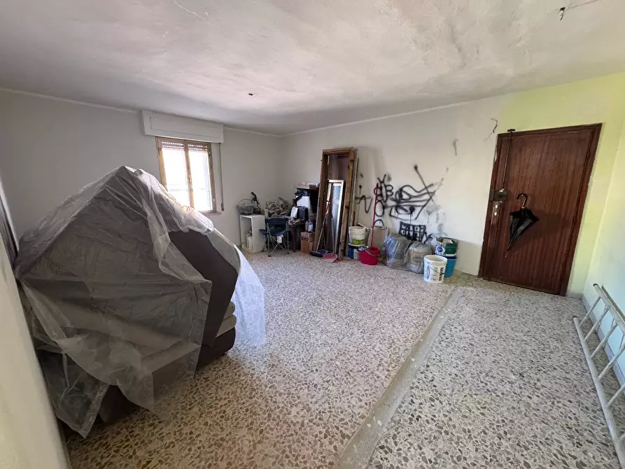 Immagine 2 di Appartamento in vendita  a Pontedera