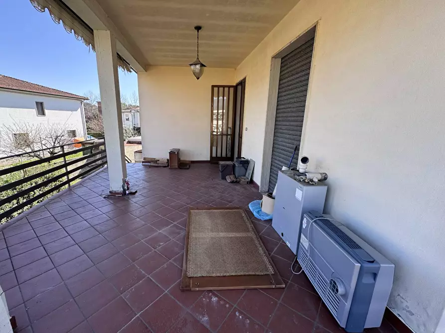 Immagine 3 di Camera in vendita  a Calcinaia