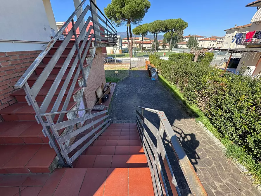 Immagine 20 di Camera in vendita  a Calcinaia