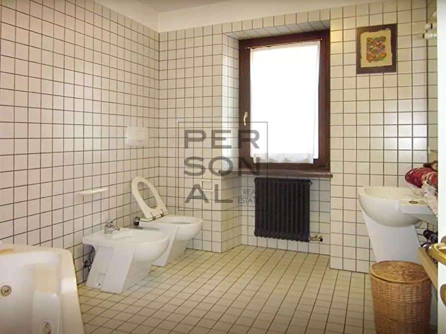 Immagine 16 di Camera in vendita  a Civezzano