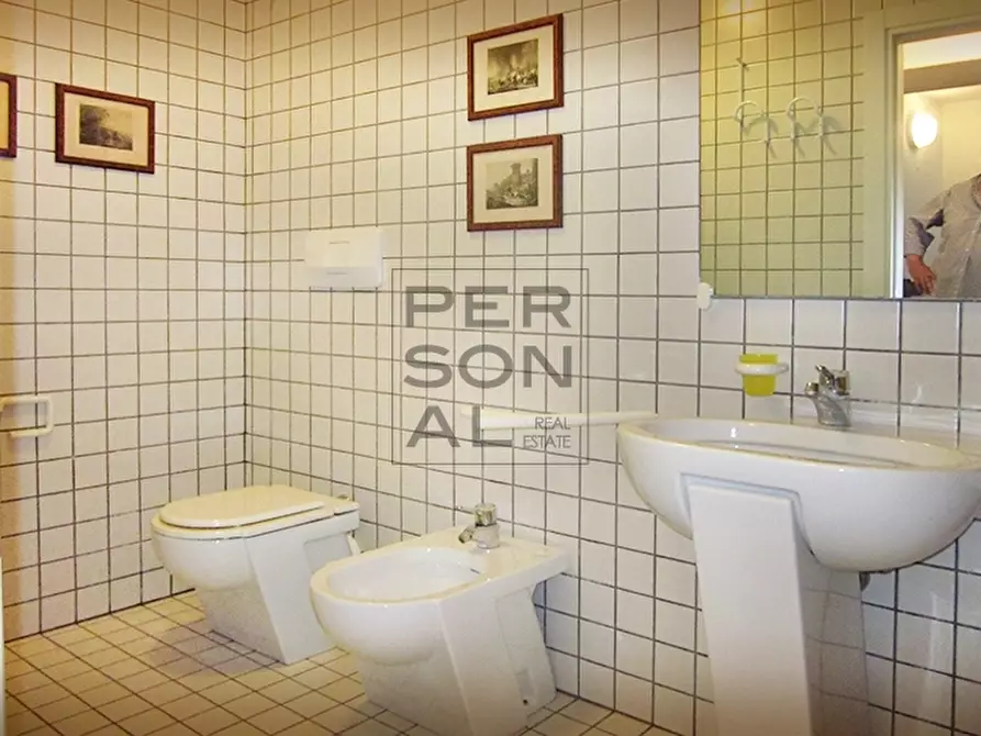 Immagine 17 di Camera in vendita  a Civezzano