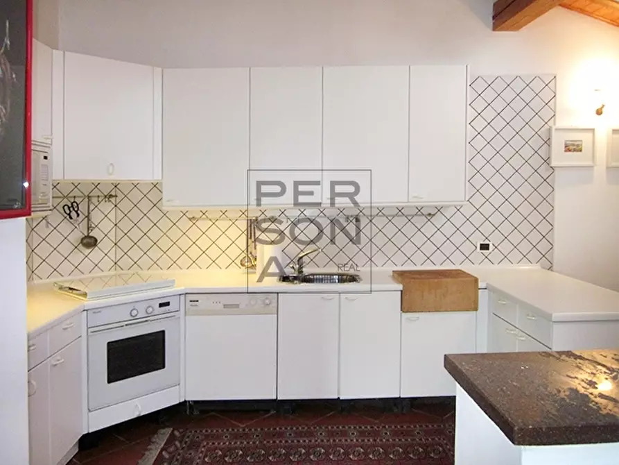 Immagine 6 di Camera in vendita  a Civezzano