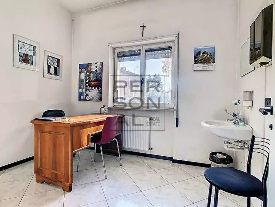 Immagine 6 di Ufficio in vendita  a Mezzolombardo