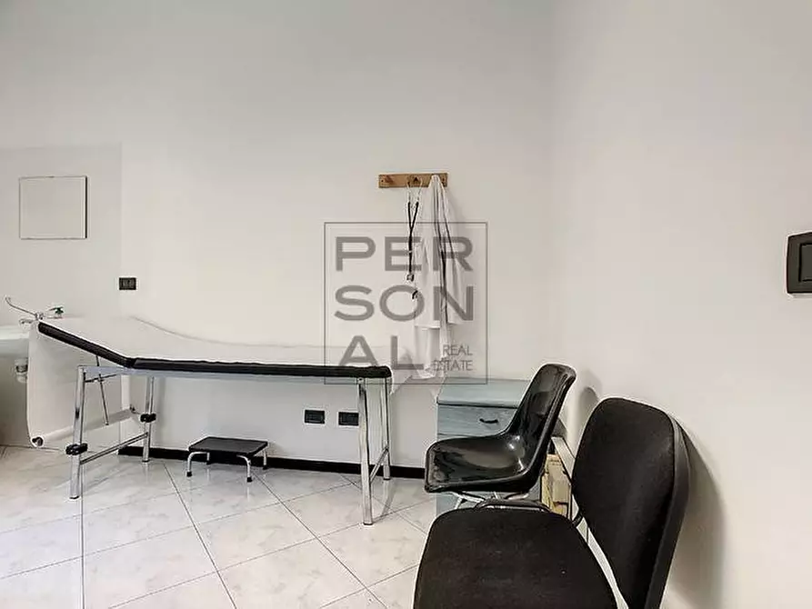 Immagine 9 di Ufficio in vendita  a Mezzolombardo