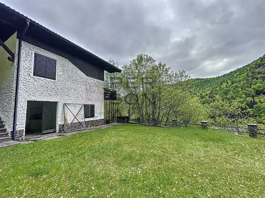 Immagine 3 di Casa indipendente in vendita  in Ponciach a Altavalle