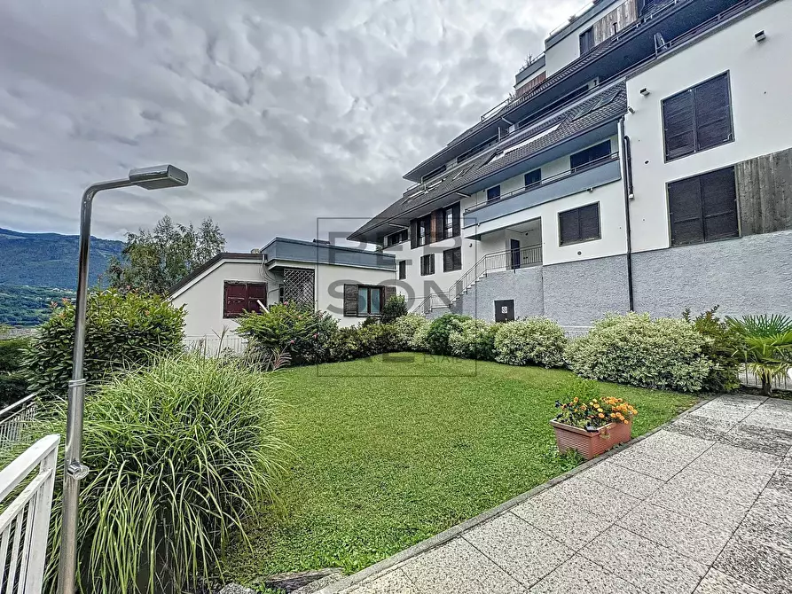 Immagine 3 di Appartamento in vendita  in Calceranica Al Lago a Calceranica Al Lago