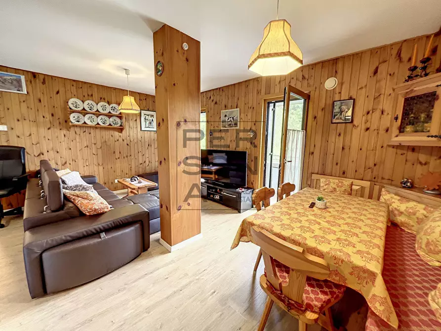 Immagine 10 di Appartamento in vendita  in Calceranica Al Lago a Calceranica Al Lago